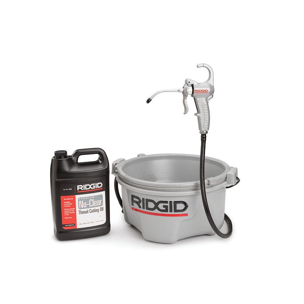 RIDGID 10883 Oiler with 1 Gallon Nu-Clear Thread Cutting Oil - 4